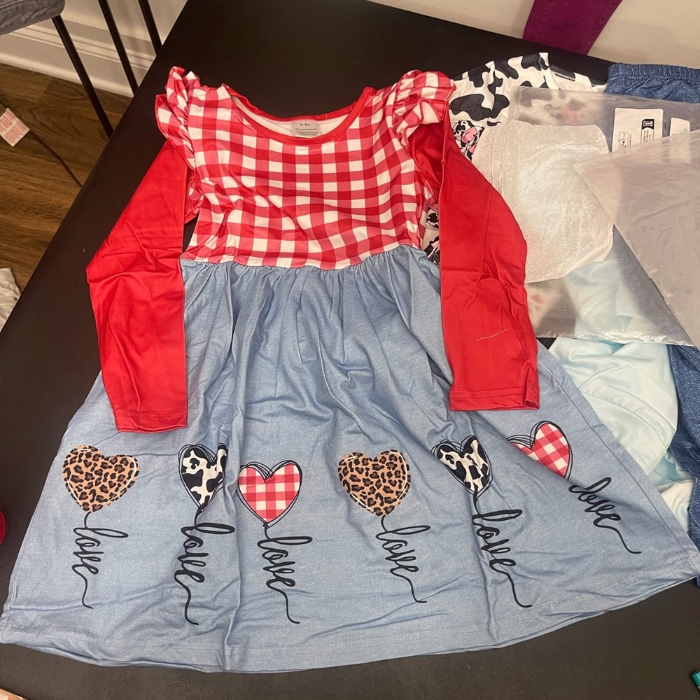 Brand New Girls Red and Blue Heart Dress 3/4 4/5 5/6